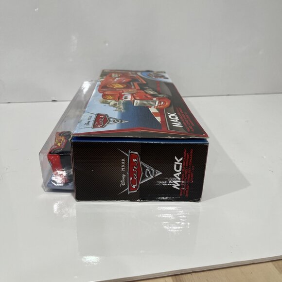 Mack Truck Playset V5132 Disney Pixar Cars 2 Set New Sealed 2013 Rare See Pics! - Picture 6 of 8